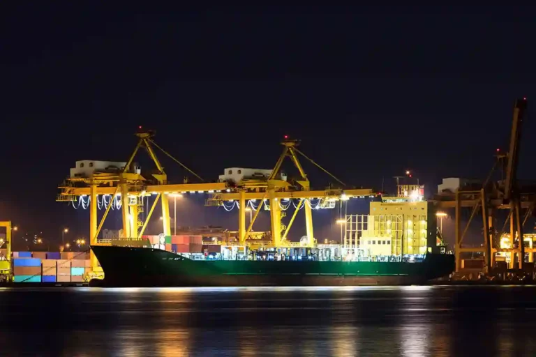 Revolutionary Vacuum Mooring System: Redefining Efficiency and Safety in Maritime Operations