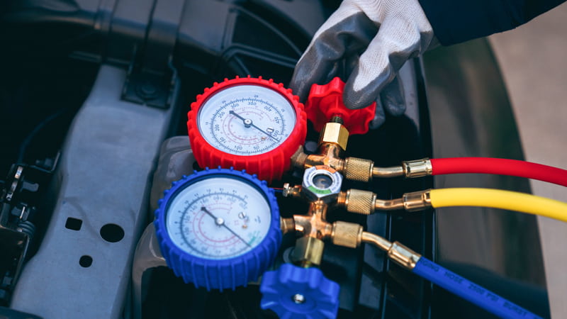 manifold gauges for diagnostics