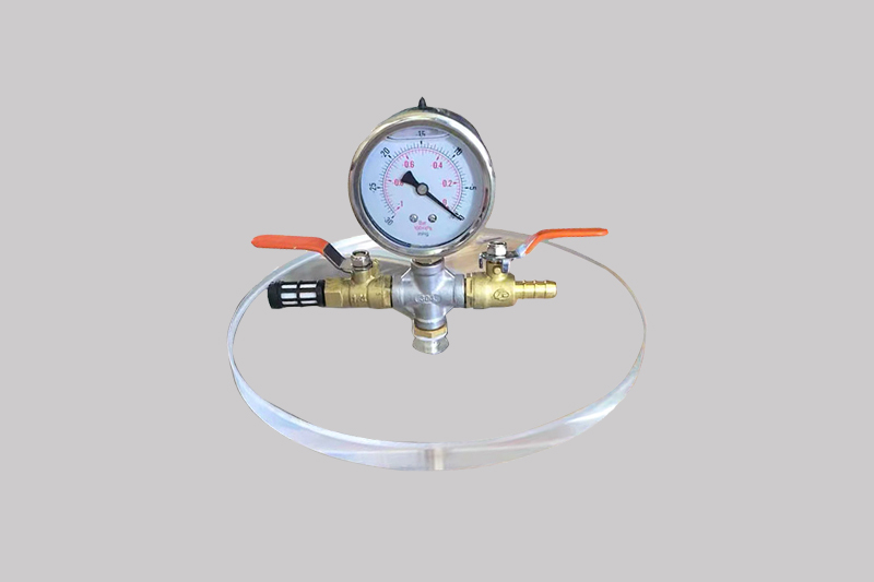 vacuum chamber gauge and control